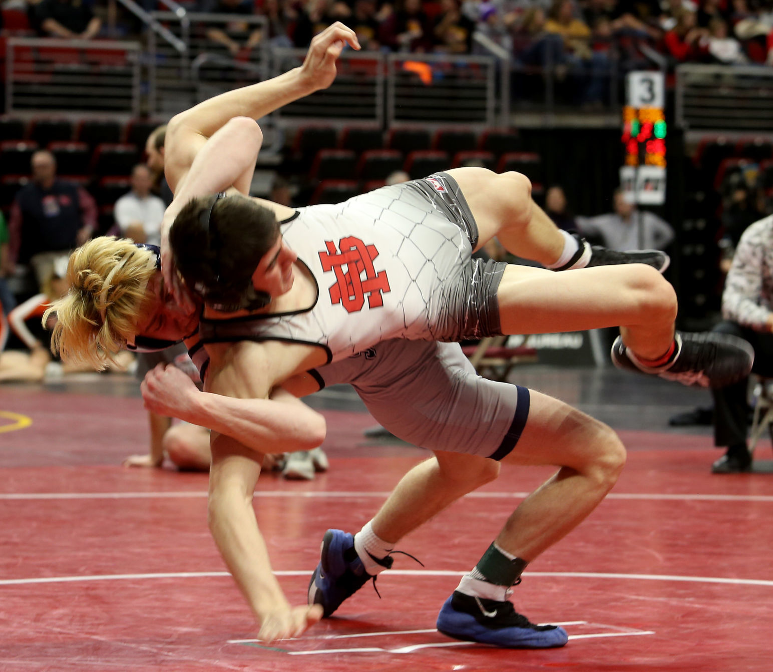 021519-qct-IA-HS-Wrestling-048
